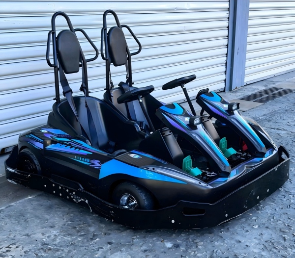 Jindifan presenta una nuova gamma di go-kart elettrici a due posti per esperienze di guida condivise